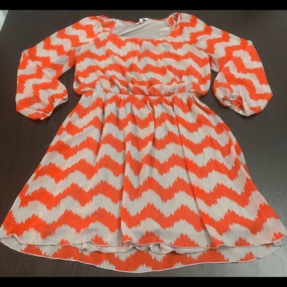 Cute Peasant Dress  - Picture 2 of 5